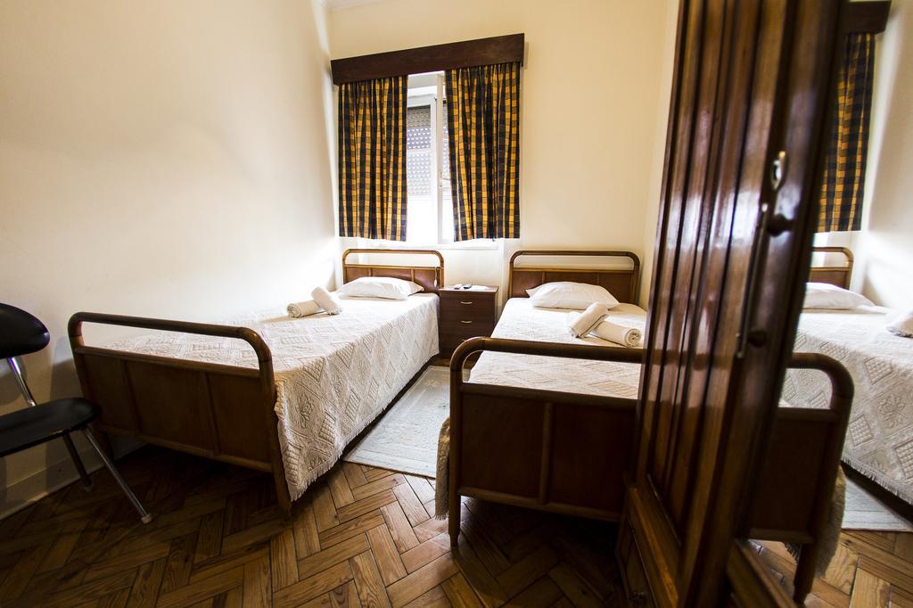 Residencial Covas Hotel Santiago do Cacém Esterno foto